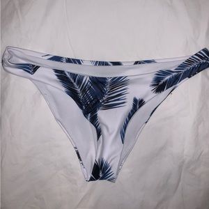 shein bikini bottoms size small